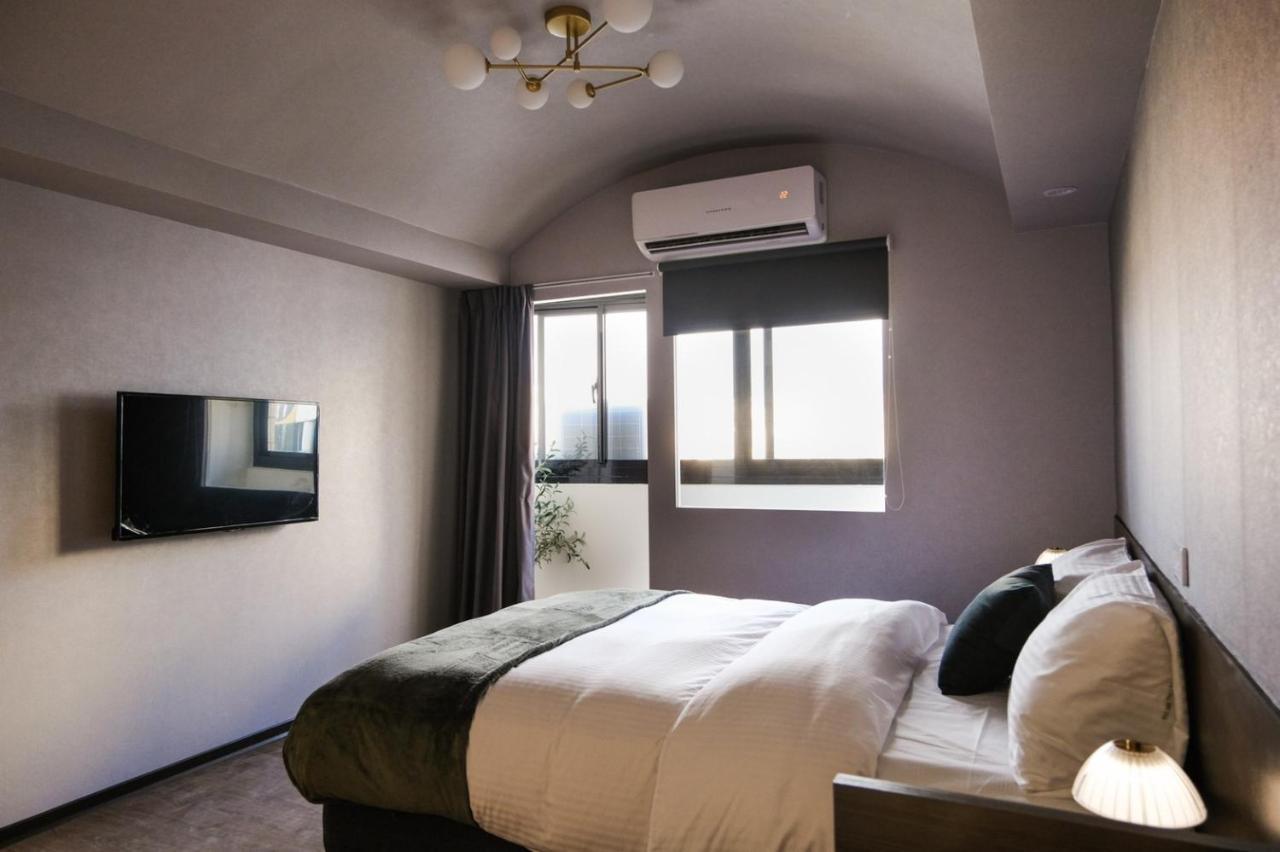 Giant Rich Hotel تايبيه المظهر الخارجي الصورة