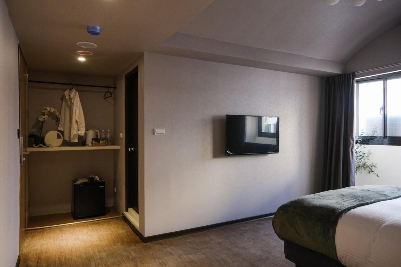 Giant Rich Hotel تايبيه المظهر الخارجي الصورة