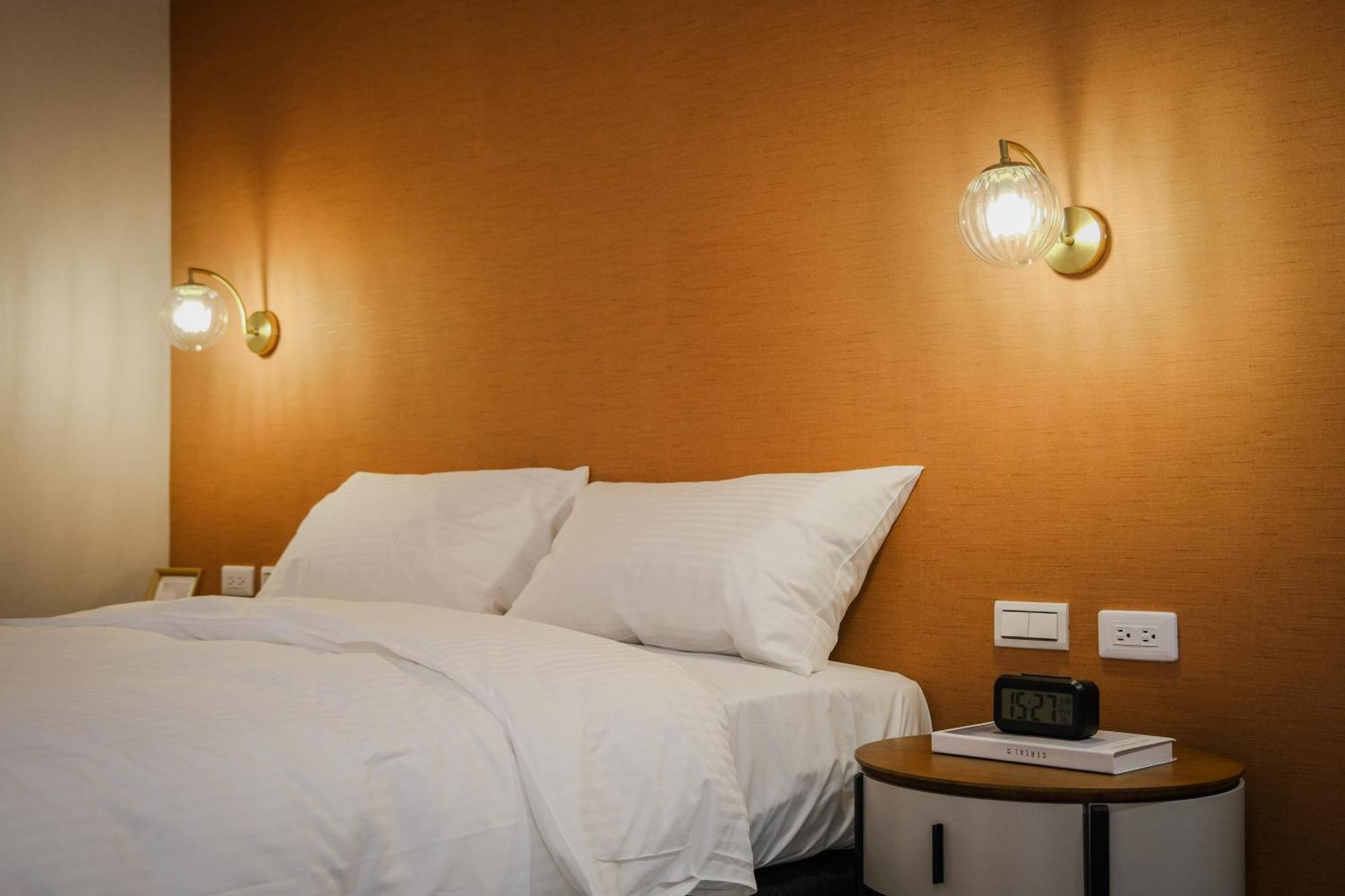 Giant Rich Hotel تايبيه المظهر الخارجي الصورة
